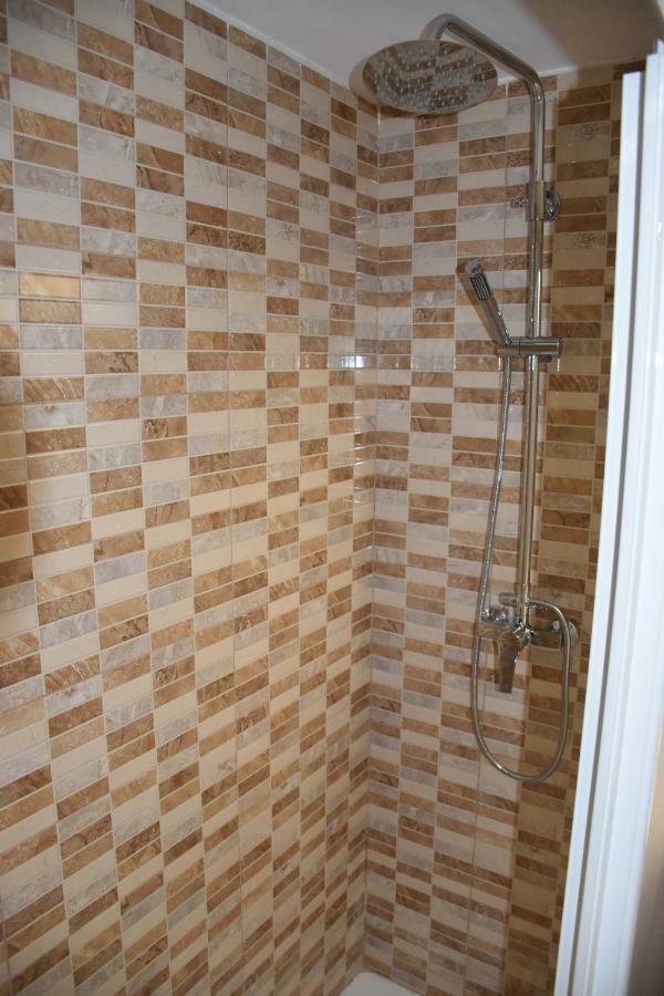 Rosesapparts A20Demar Triplex Kültér fotó